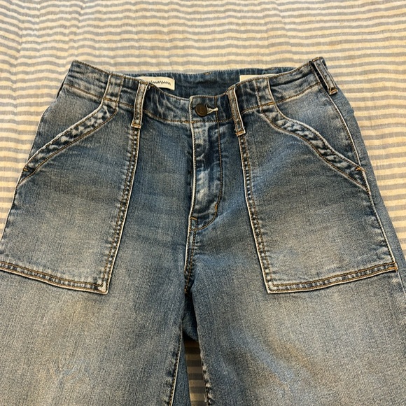 Anthropologie Pilcro cropped wide leg jeans. Size 27 - Picture 5 of 9